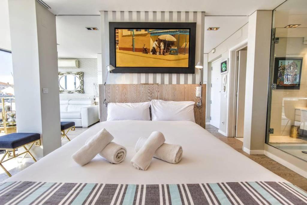 Lovelystay - Full Sky In Chiado Лиссабон Экстерьер фото