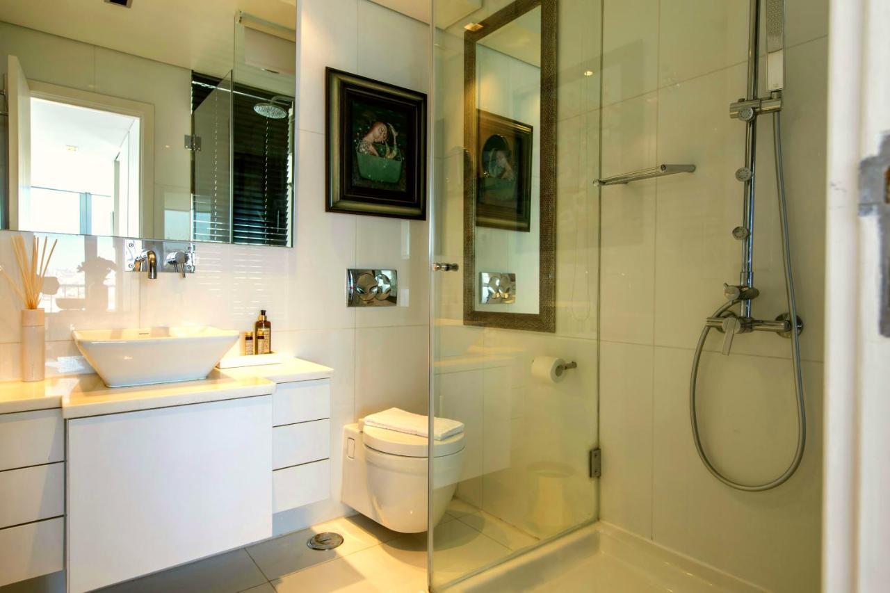 Lovelystay - Full Sky In Chiado Лиссабон Экстерьер фото